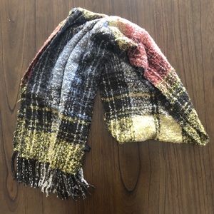 Women’s Scarf